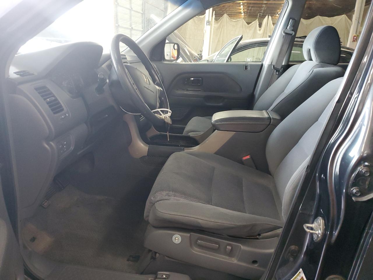 2006 Honda Pilot Ex VIN: 5FNYF28496B025266 Lot: 64087905