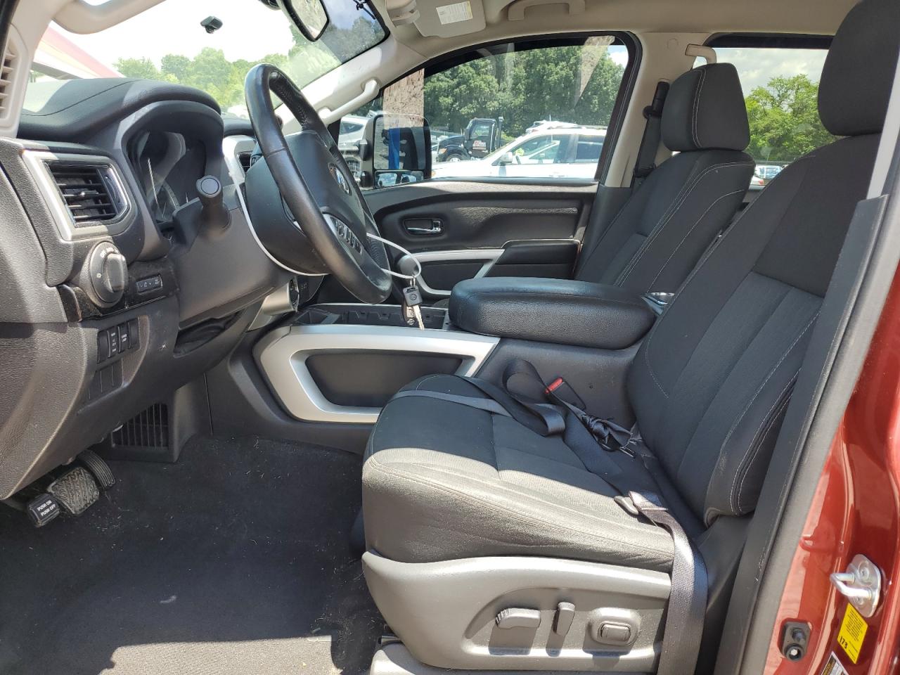 2019 Nissan Titan Sv VIN: 1N6AA1E52KN530484 Lot: 63289385