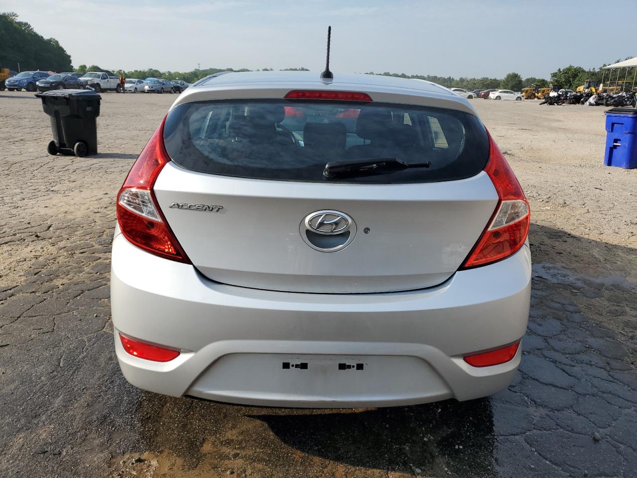 2013 Hyundai Accent Gls VIN: KMHCT5AE4DU100415 Lot: 63779775