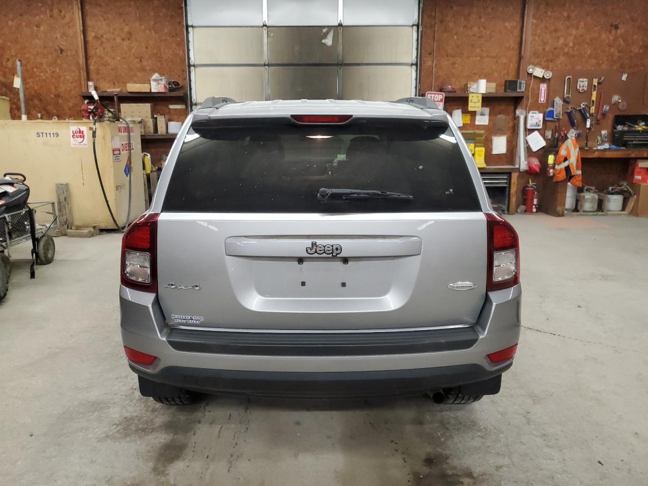 2015 Jeep Compass Latitude VIN: 1C4NJDEB8FD232108 Lot: 64262515