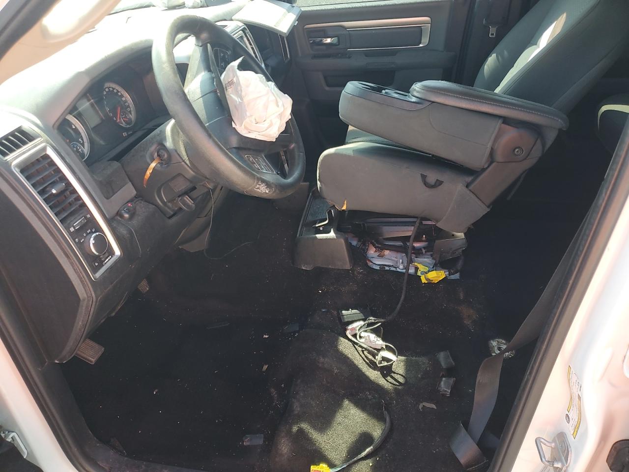 3C6UR5DL3FG610527 2015 Ram 2500 Slt