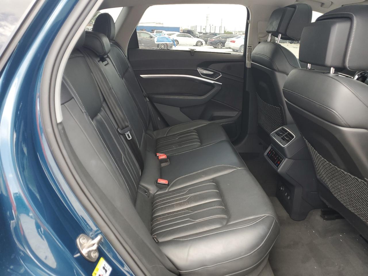 wa1vabge8kb013239 WA1VABGE8KB013239 2019 Audi E-Tron Prestige