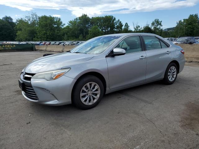 Sedans TOYOTA CAMRY 2015 Silver