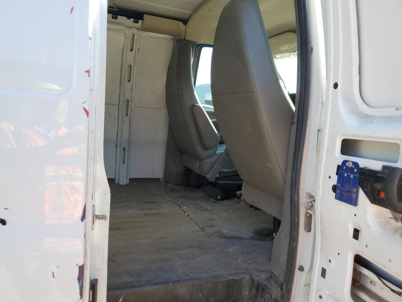 2014 Chevrolet Express G2500 VIN: 1GCWGGFA7E1166550 Lot: 93859595