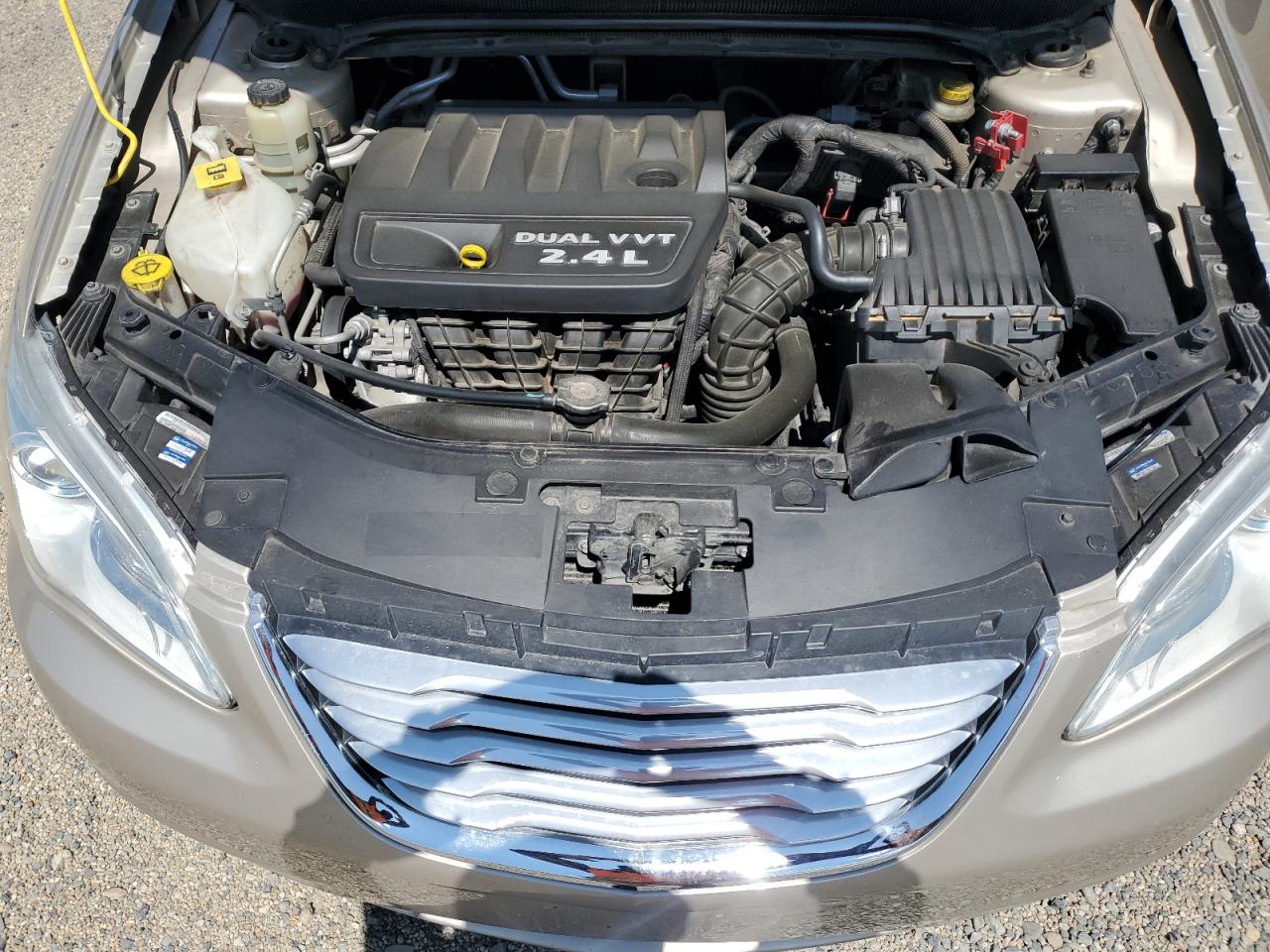 2013 Chrysler 200 Touring VIN: 1C3CCBBB2DN602507 Lot: 64966365