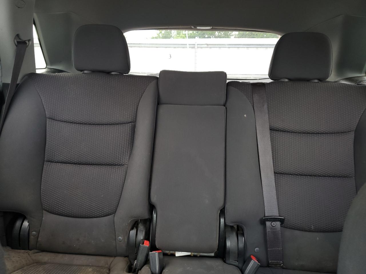 2011 Kia Sorento Base VIN: 5XYKTDA28BG144917 Lot: 64931185