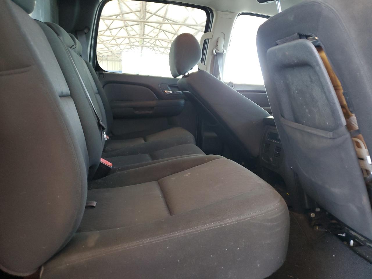 2011 Chevrolet Avalanche Ls VIN: 3GNMCEE05BG111745 Lot: 62365605