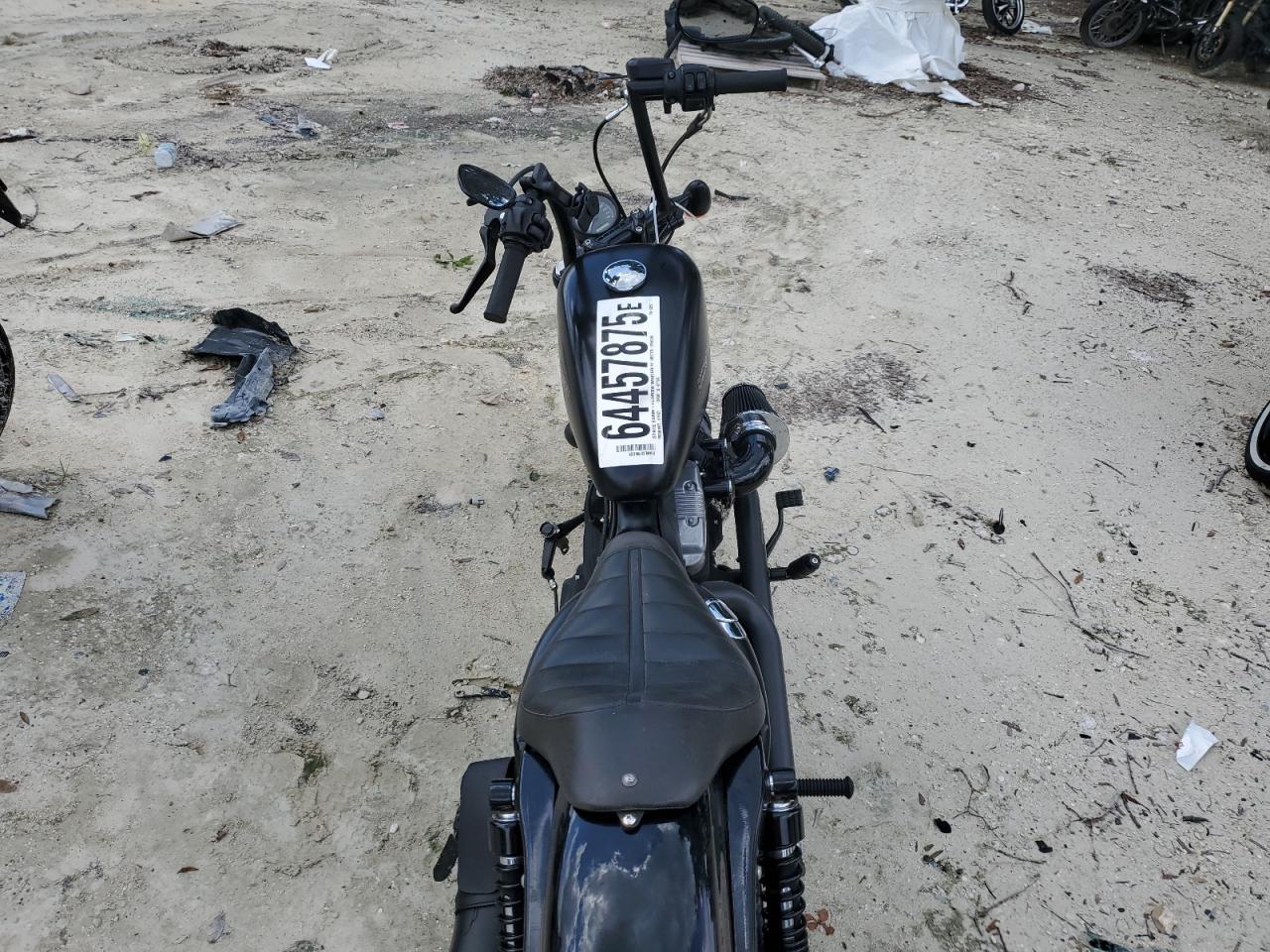 2011 Harley-Davidson Xl1200 X VIN: 1HD1LC313BC433152 Lot: 64457875
