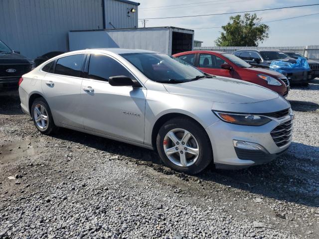  CHEVROLET MALIBU 2019 Srebrny