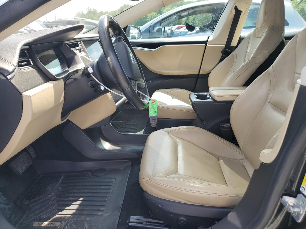 2015 Tesla Model S VIN: 5YJSA1E23FF106359 Lot: 61127705