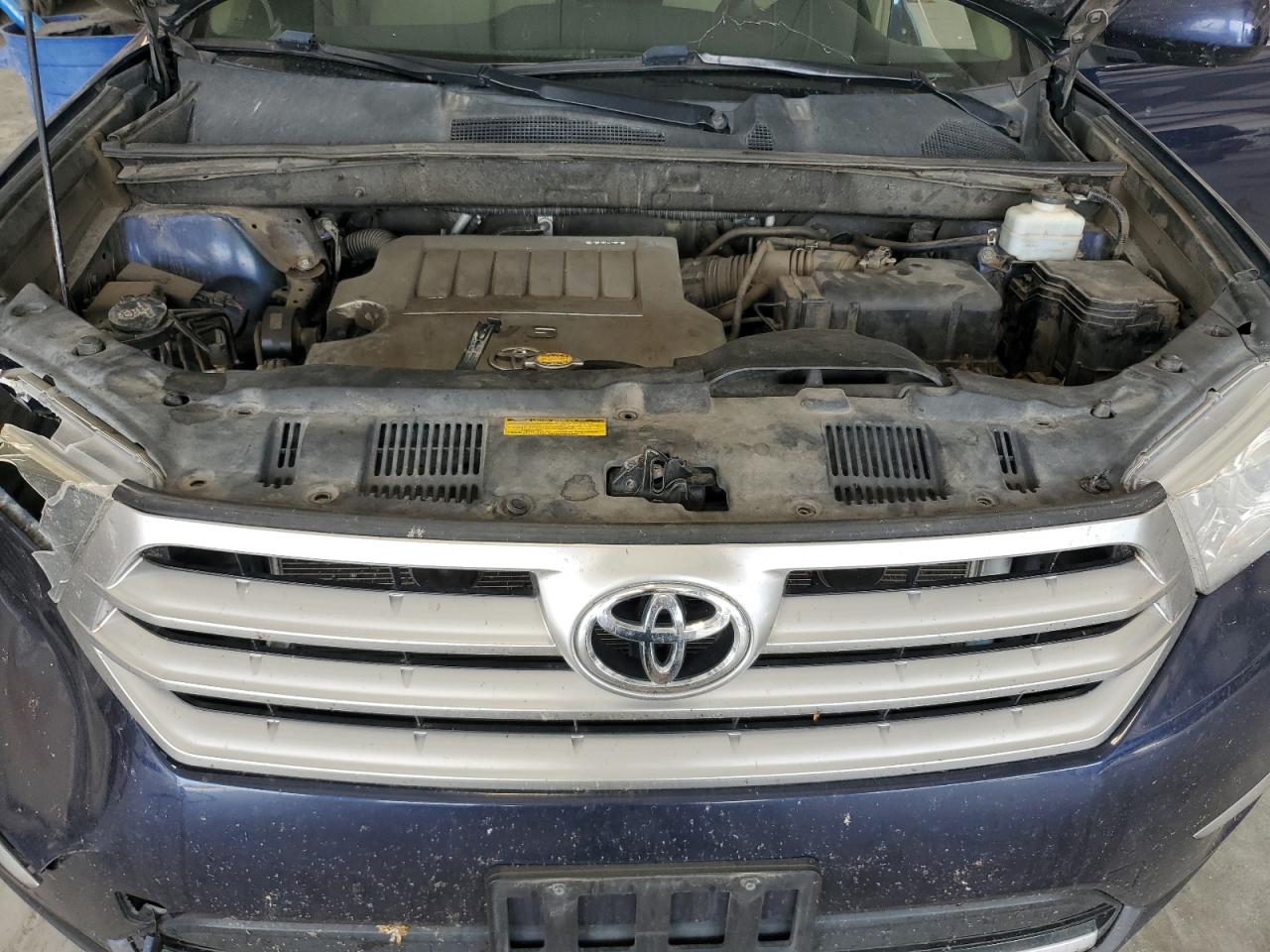 2012 Toyota Highlander Base VIN: 5TDZK3EH8CS071711 Lot: 64956675