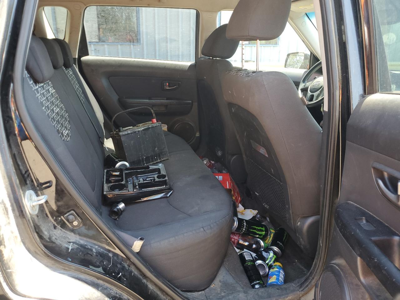 2010 Kia Soul + VIN: KNDJT2A29A7128804 Lot: 65990895