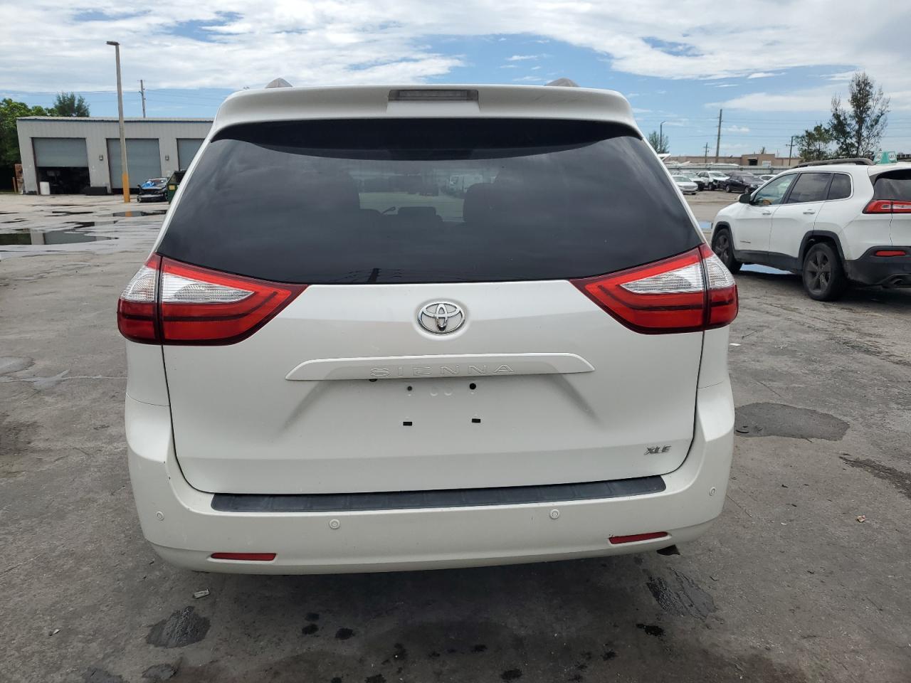 5tdyk3dc3fs555971 5TDYK3DC3FS555971 2015 Toyota Sienna Xle