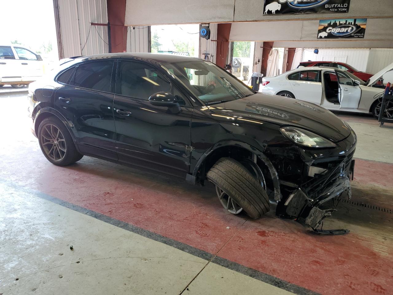 2020 Porsche Cayenne S Coupe VIN: WP1BB2AY1LDA57922 Lot: 64539585