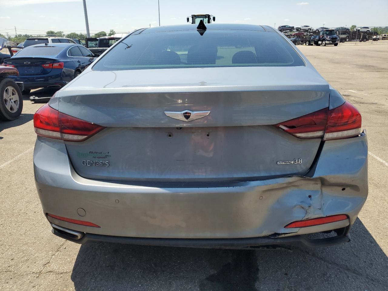 2015 Hyundai Genesis 3.8L VIN: KMHGN4JE4FU072673 Lot: 63635695