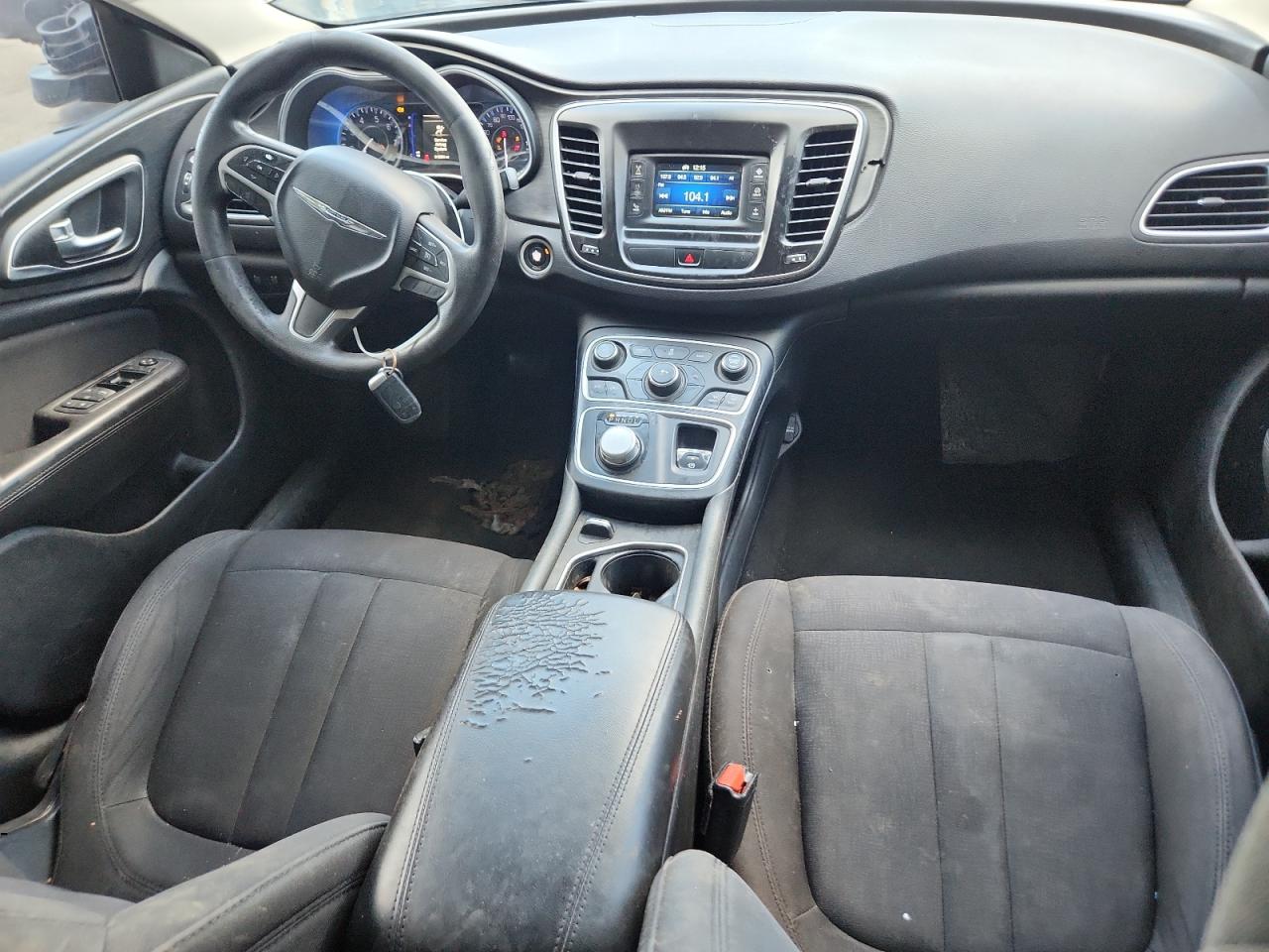 2015 Chrysler 200 Limited VIN: 1C3CCCAB7FN694286 Lot: 66469395