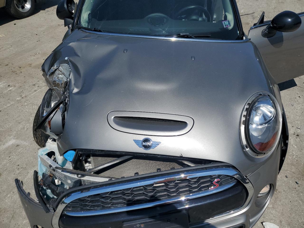 2018 Mini Cooper S VIN: WMWXP7C56J2A49218 Lot: 65631375