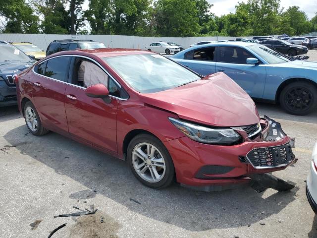  CHEVROLET CRUZE 2018 Czerwony