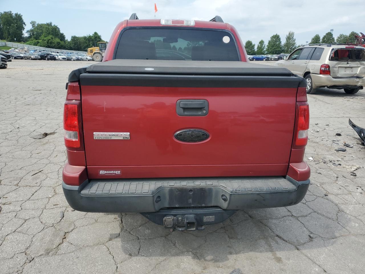 2007 Ford Explorer Sport Trac Xlt VIN: 1FMEU31K97UA08186 Lot: 66962415