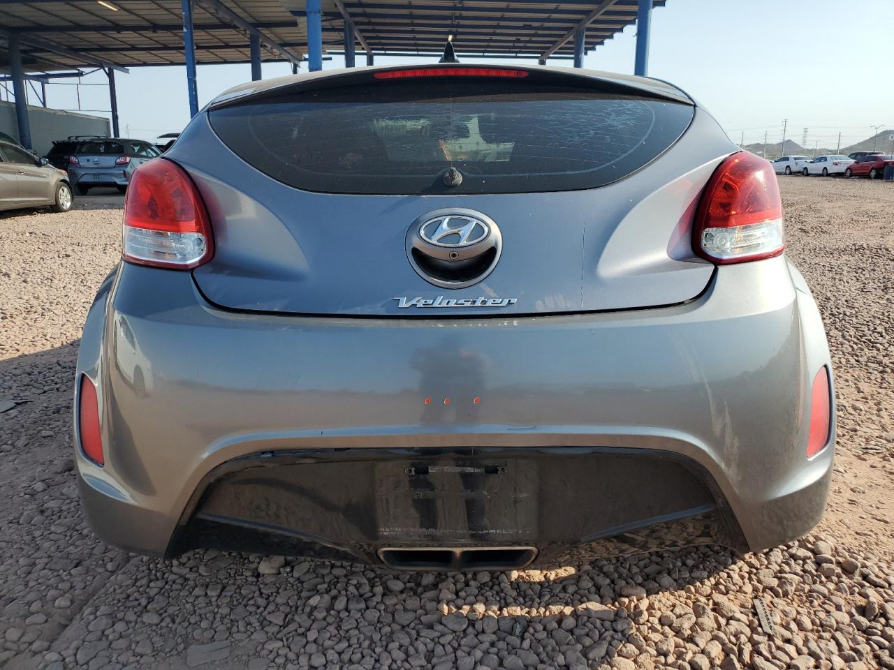 2017 Hyundai Veloster VIN: KMHTC6AD0HU315986 Lot: 64863205