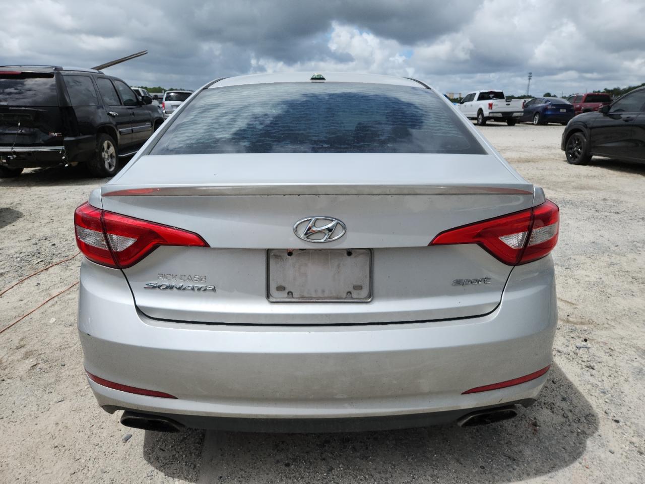2015 Hyundai Sonata Sport VIN: 5NPE34AF7FH021768 Lot: 65057905