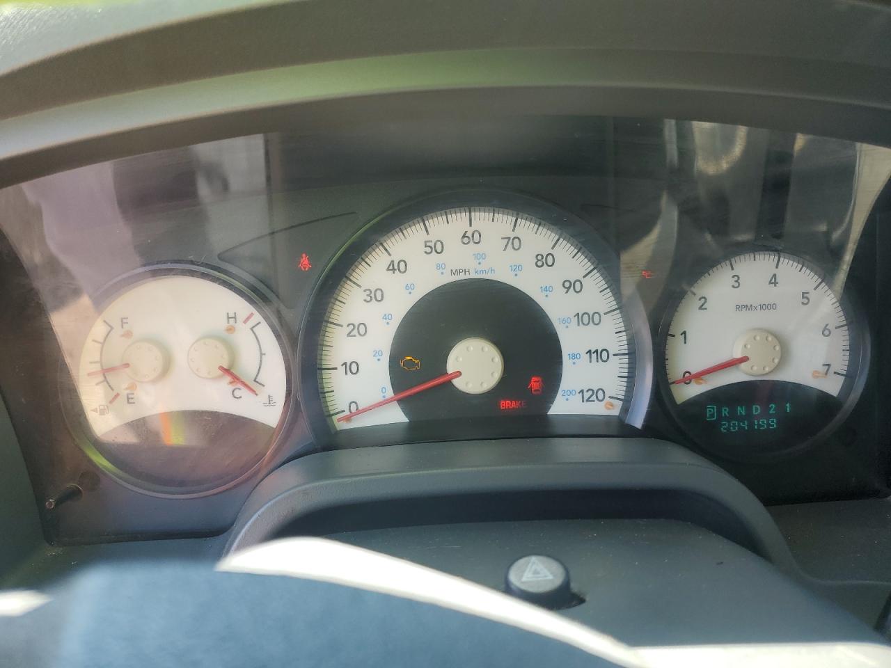 2005 Dodge Dakota Quad VIN: 1D7HE28K15S304493 Lot: 66843145