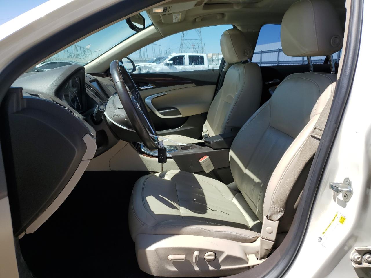 2015 Buick Regal VIN: 2G4GK5EX2F9139990 Lot: 63836325