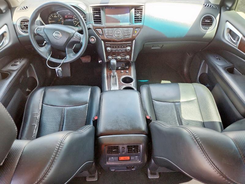 Parquets NISSAN PATHFINDER 2016 Silver