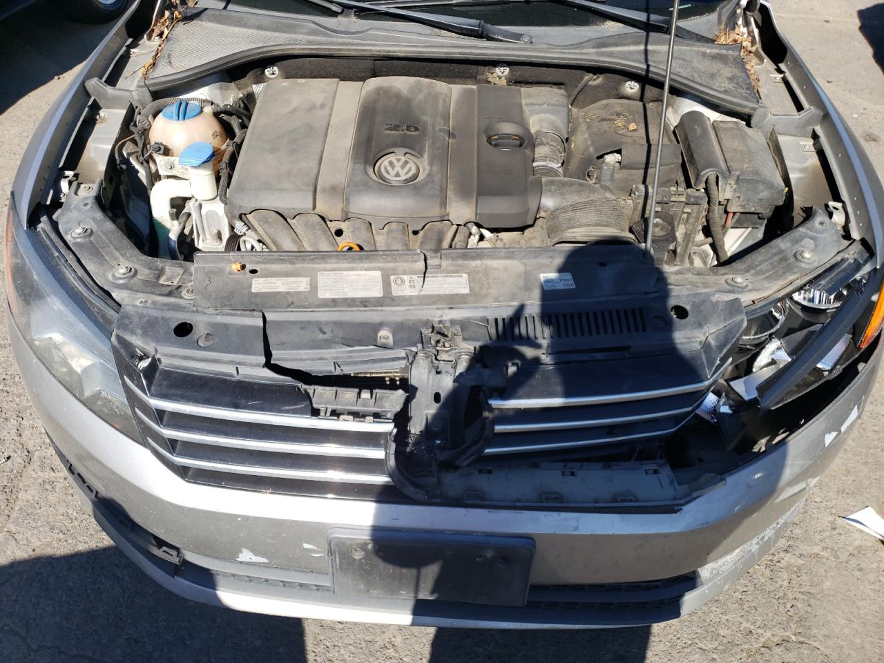 2013 Volkswagen Passat Se VIN: 1VWBP7A30DC059122 Lot: 63681345