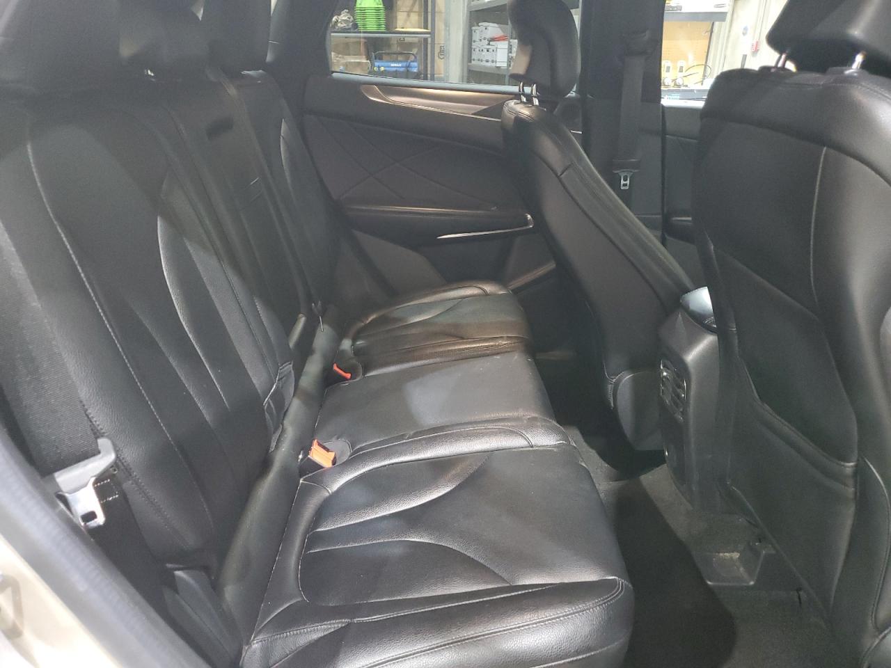 5lmcj2a96fuj17708 5LMCJ2A96FUJ17708 2015 Lincoln Mkc