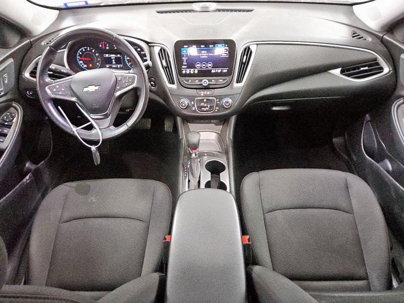  CHEVROLET MALIBU 2021 Czerwony