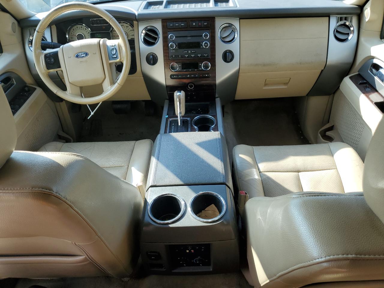 2013 Ford Expedition Xlt VIN: 1FMJU1J57DEF44072 Lot: 65139125