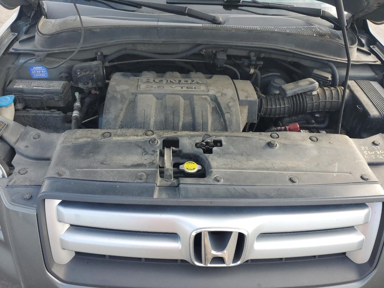 2008 Honda Pilot Vp VIN: 5FNYF18278B040621 Lot: 64836655
