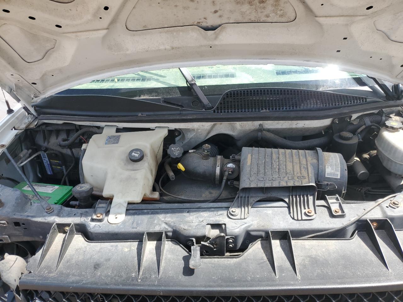 2004 Chevrolet Express G1500 VIN: 1GCFG15X641132150 Lot: 63562095