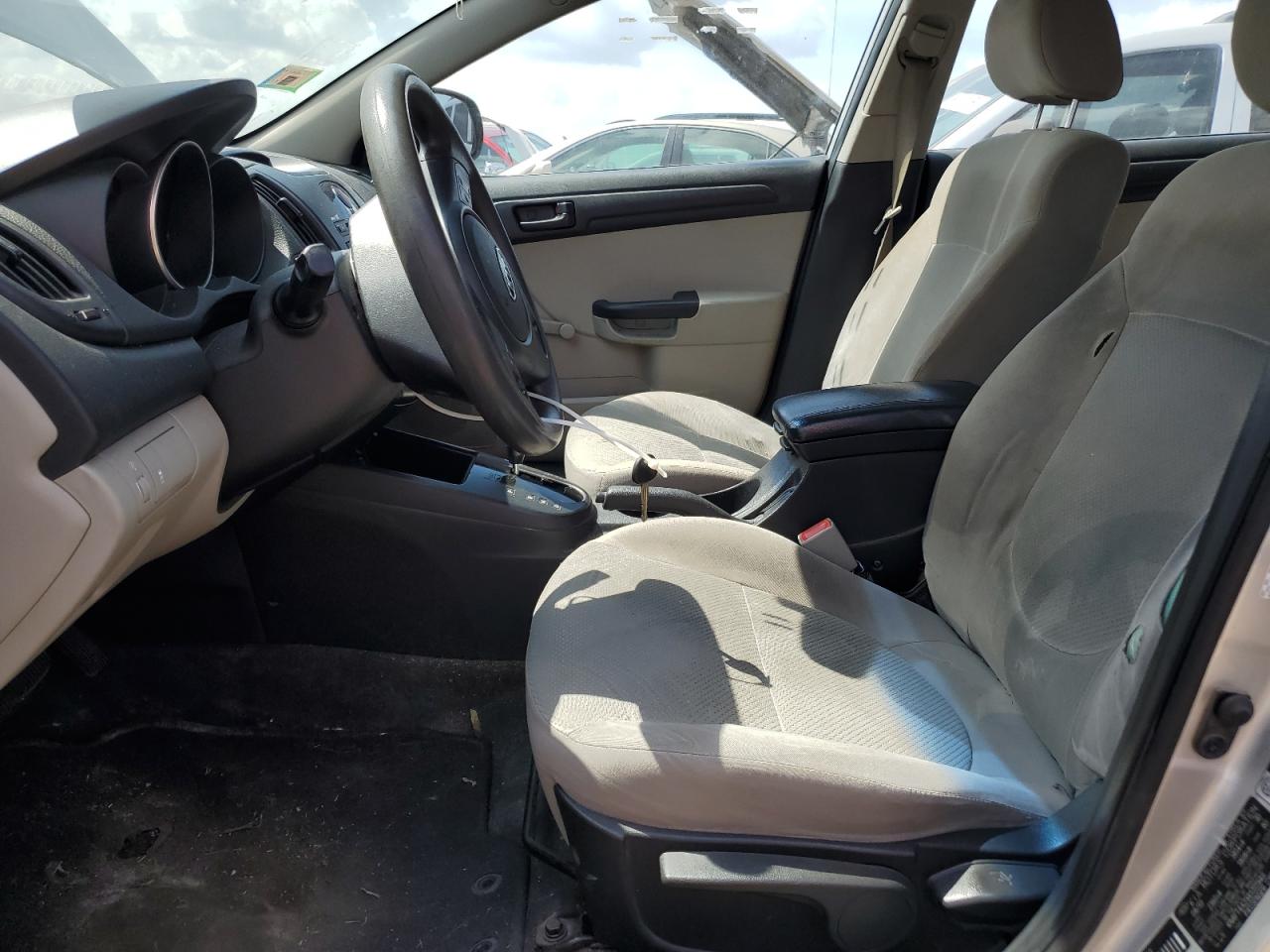2010 Kia Forte Lx VIN: KNAFT4A29A5311940 Lot: 62917215