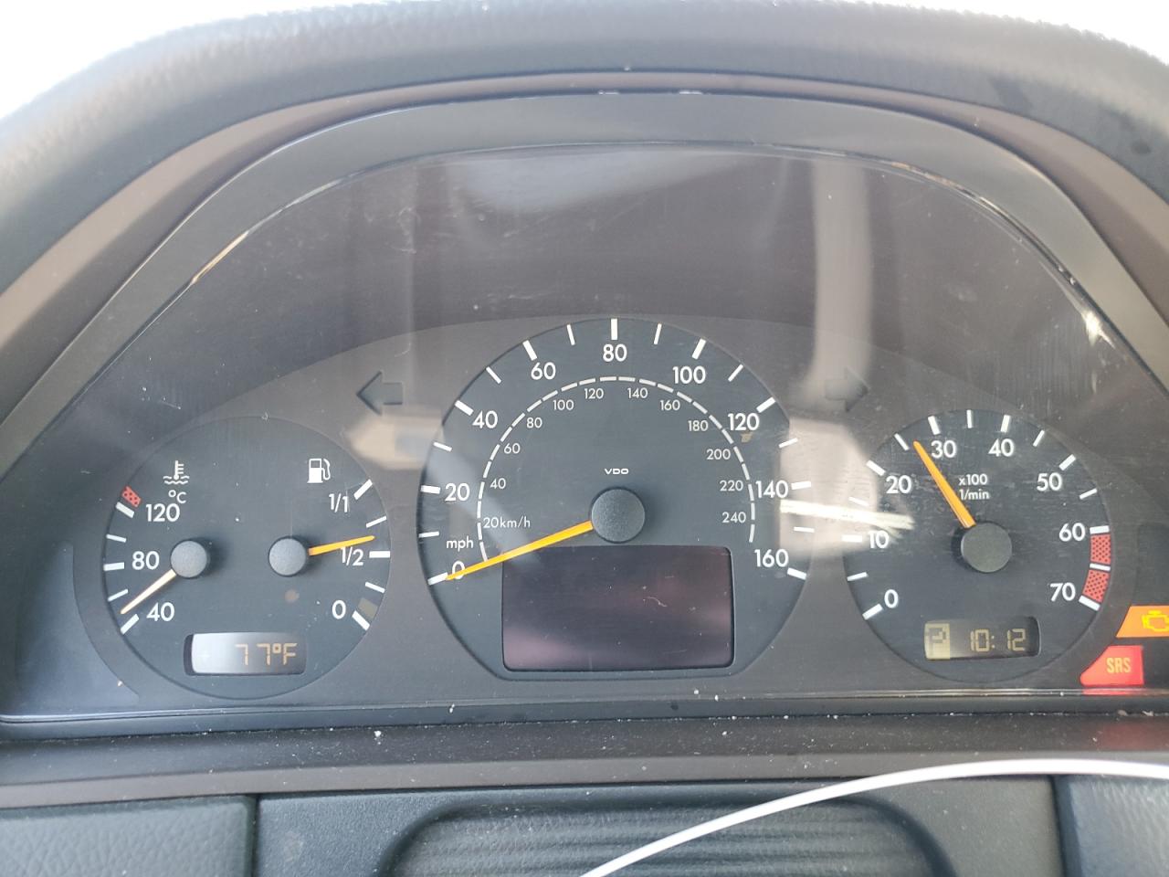 2002 Mercedes-Benz E 320 VIN: WDBJF65J22B471855 Lot: 64238325
