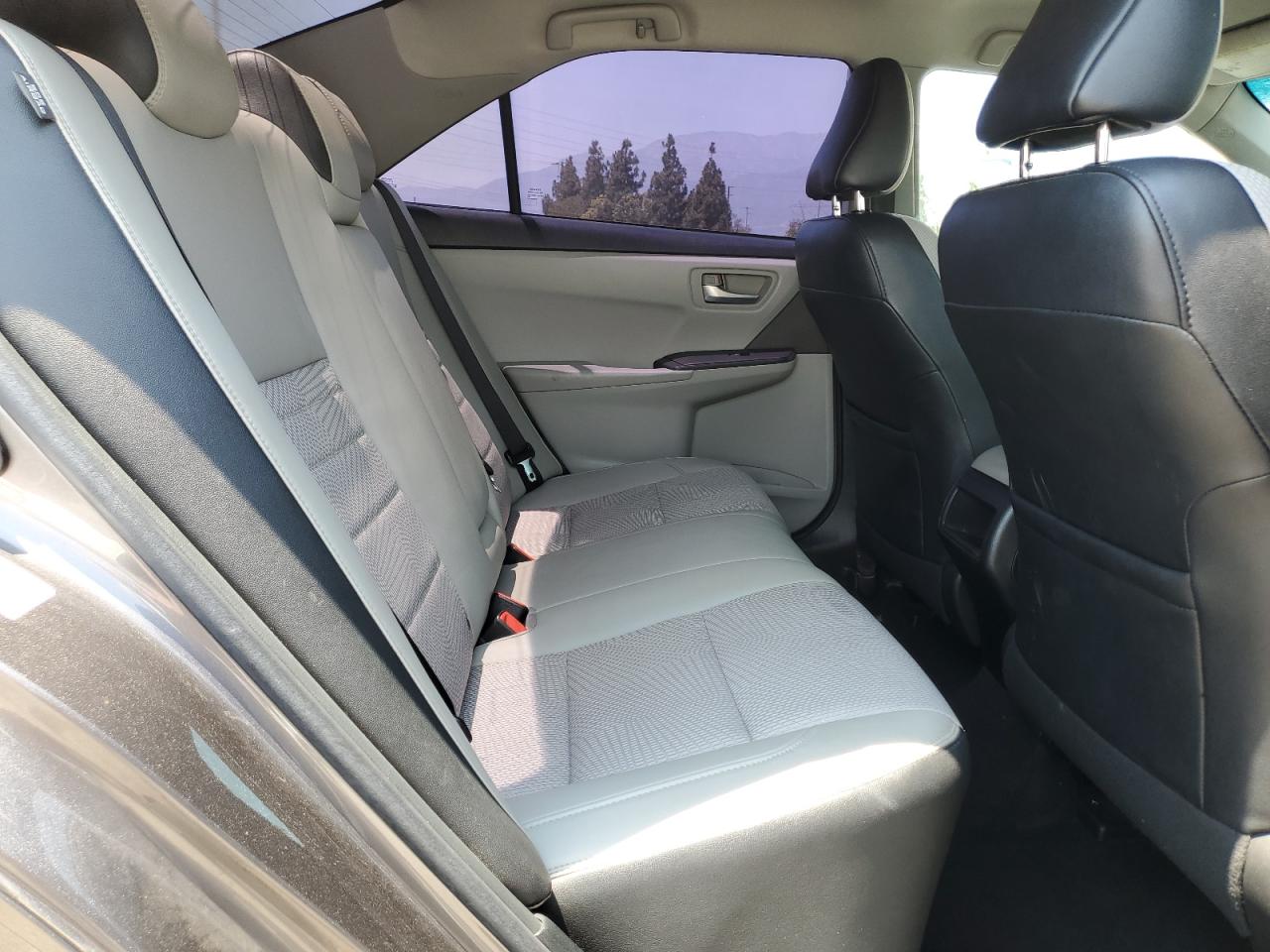 2016 Toyota Camry Le VIN: 4T1BF1FKXGU536295 Lot: 64863005