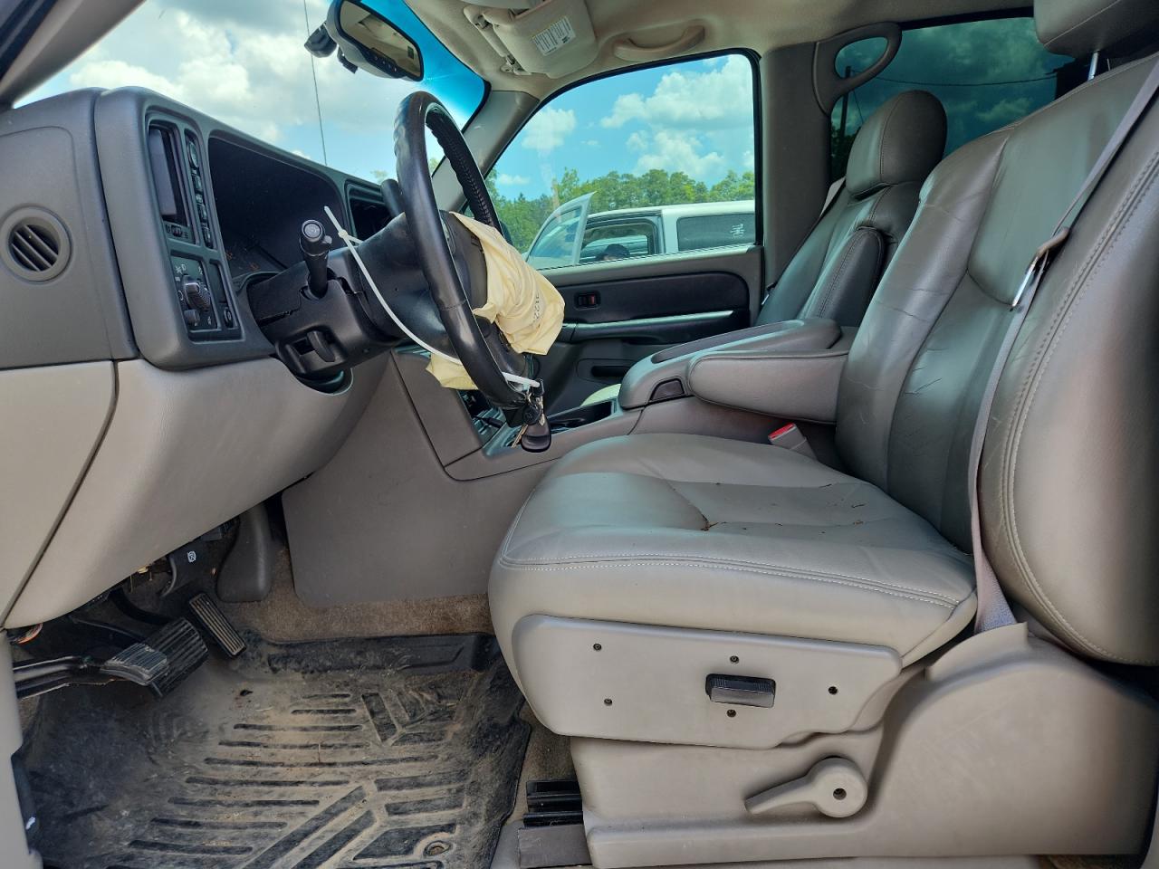 2003 Chevrolet Tahoe K1500 VIN: 1GNEK13T83R191380 Lot: 64833865