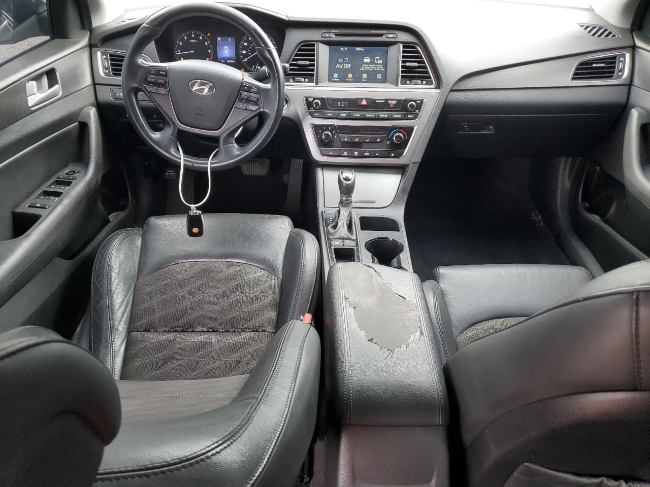 2017 Hyundai Sonata Sport VIN: 5NPE34AF4HH542370 Lot: 65129935