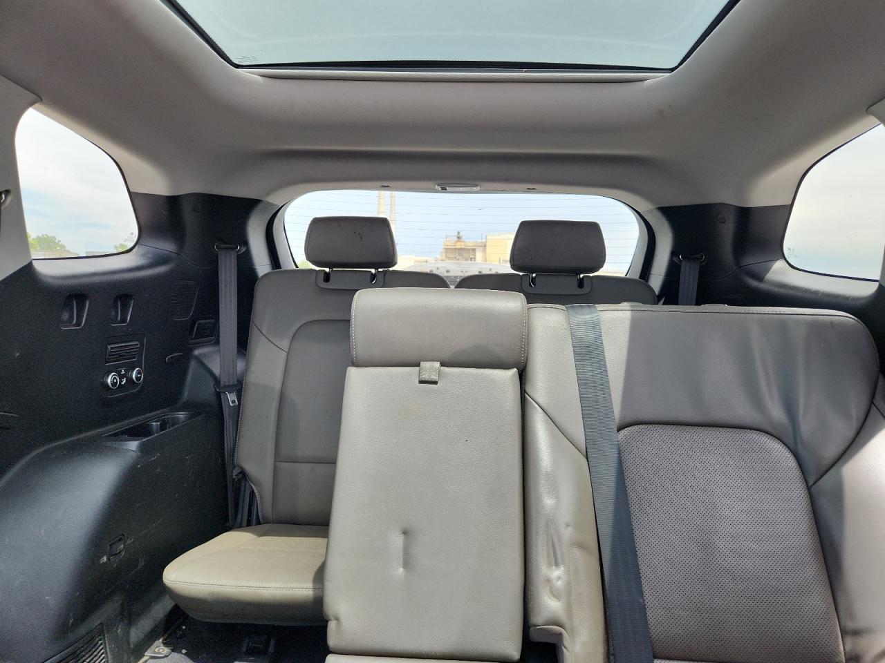 2017 Hyundai Santa Fe Se Ultimate VIN: KM8SR4HF8HU180777 Lot: 63517575