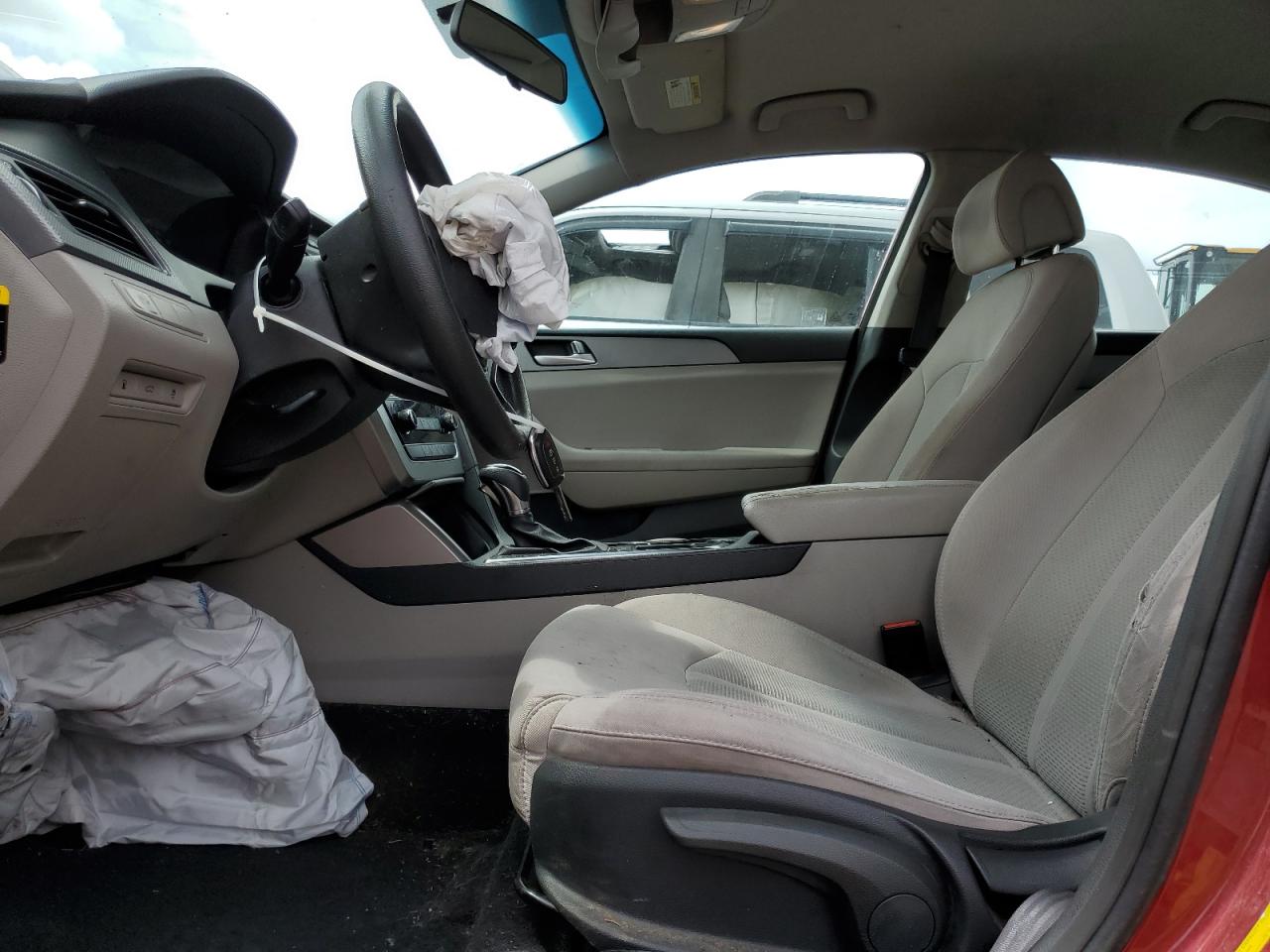 2015 Hyundai Sonata Se VIN: 5NPE24AF1FH214369 Lot: 63397195