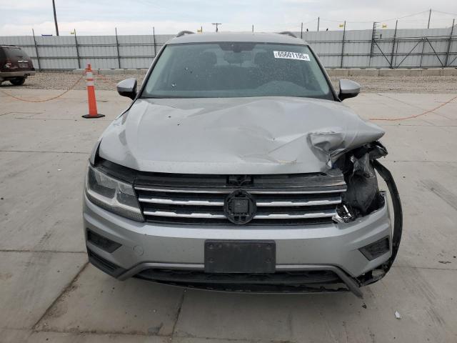  VOLKSWAGEN TIGUAN 2019 Серебристый