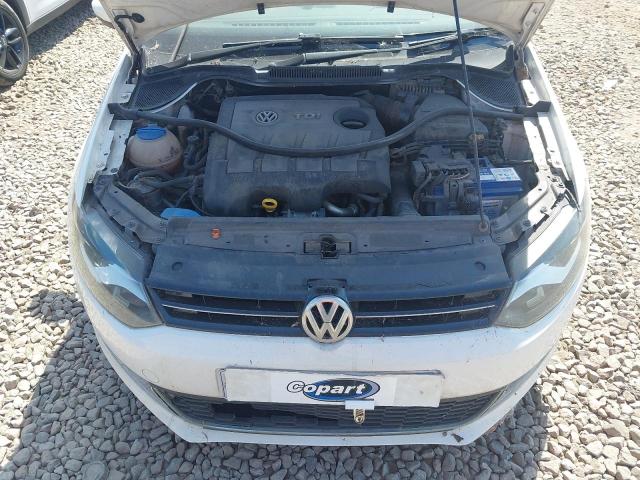 2013 VOLKSWAGEN POLO SEL T
