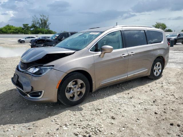  CHRYSLER PACIFICA 2017 Srebrny