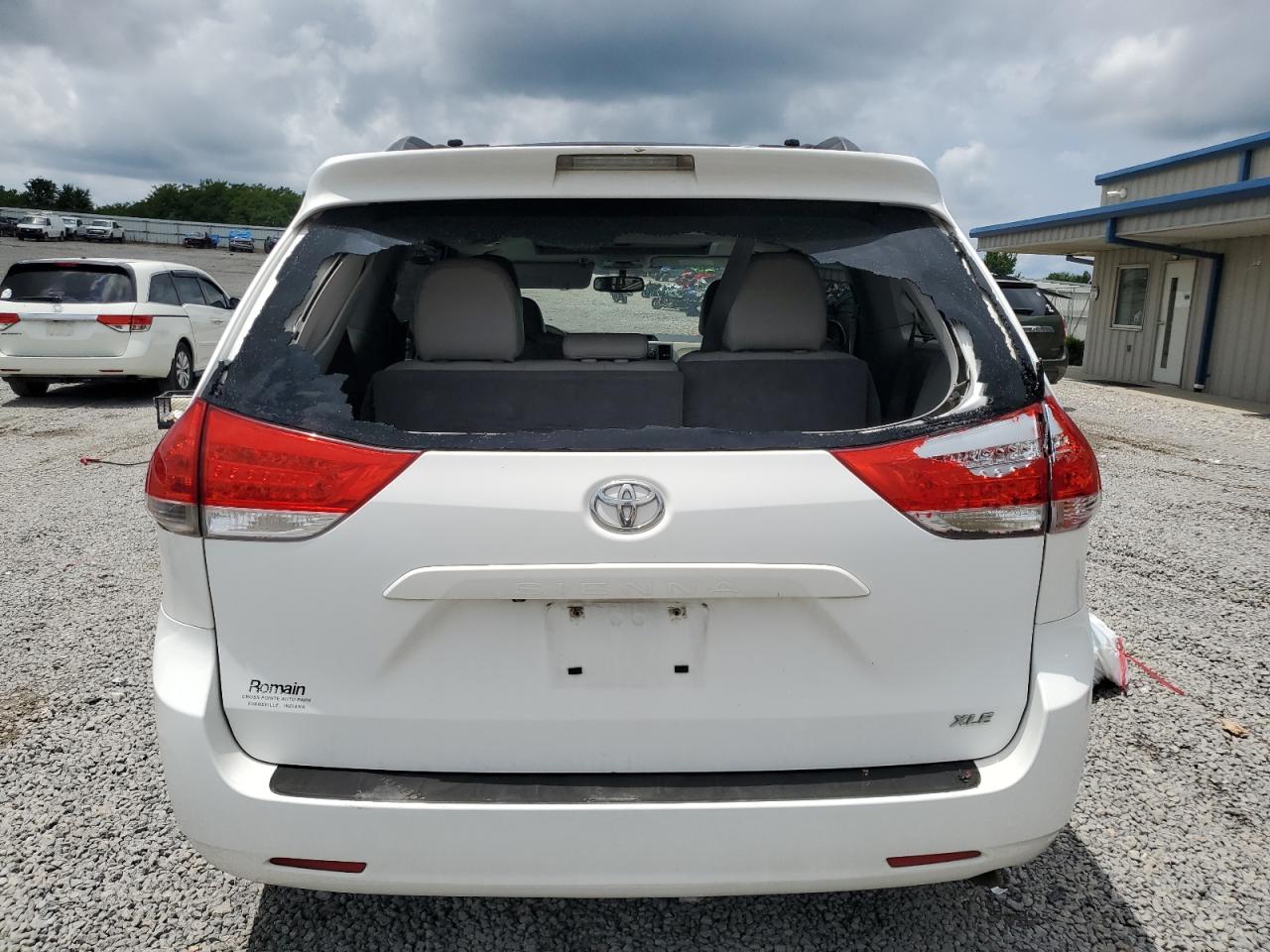 2011 Toyota Sienna Xle VIN: 5TDYK3DC3BS097617 Lot: 64743805