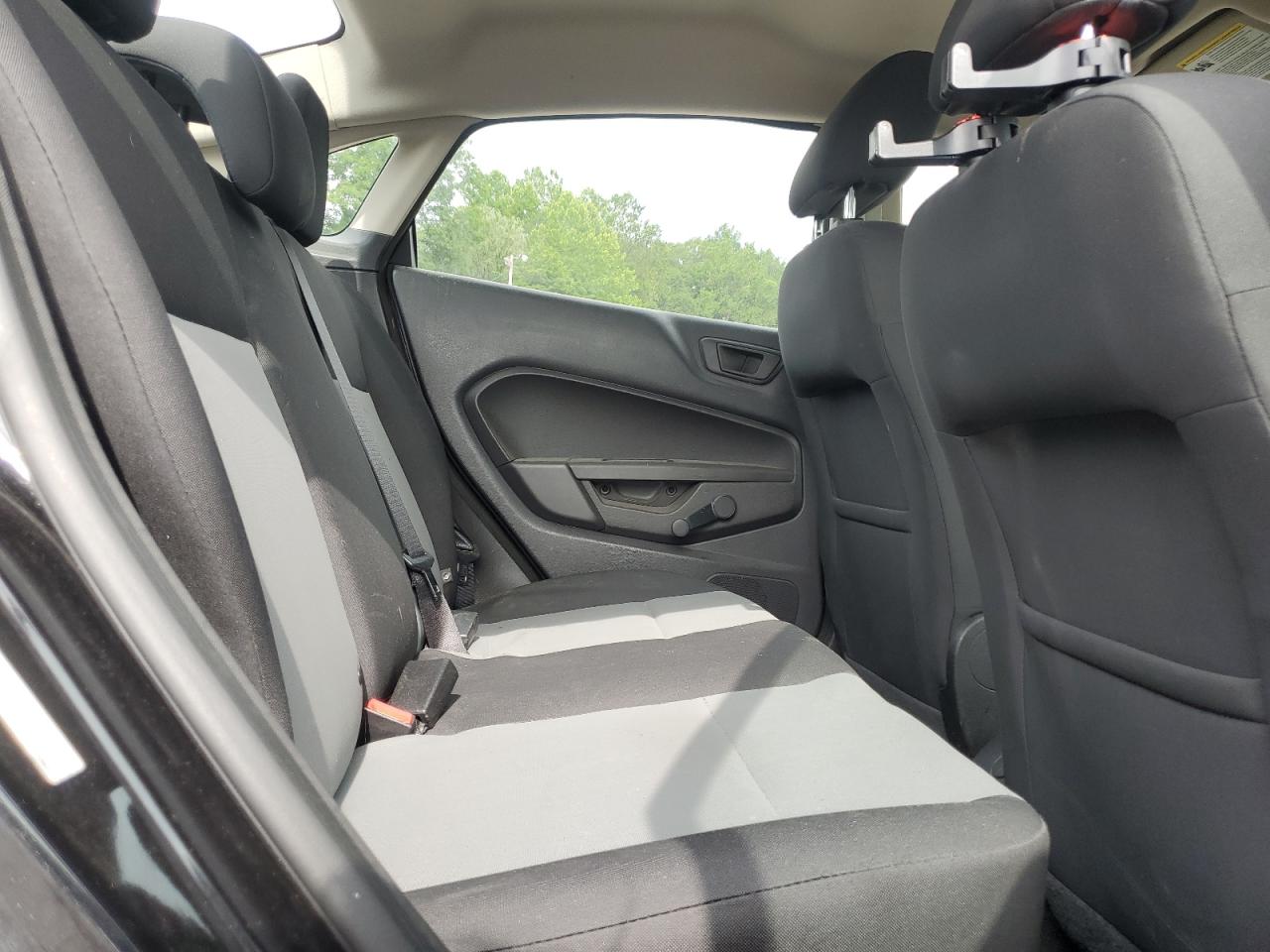 2015 Ford Fiesta S VIN: 3FADP4AJ4FM100013 Lot: 61963075