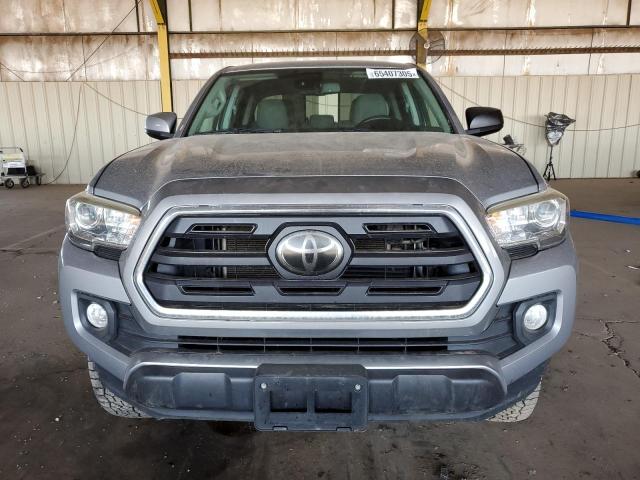  TOYOTA TACOMA 2018 Silver