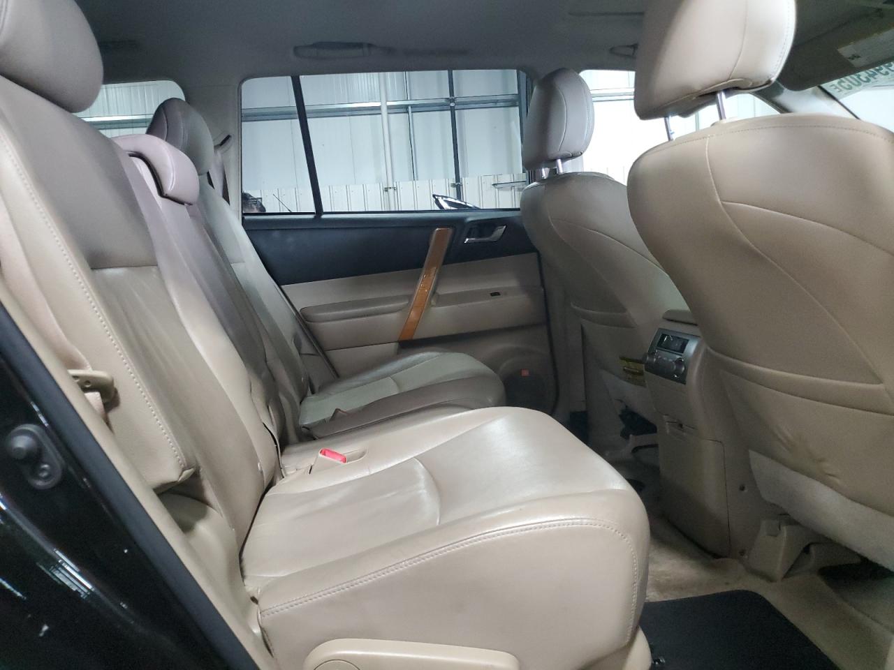 2010 Toyota Highlander Hybrid Limited VIN: JTEJW3EH7A2040015 Lot: 65994305