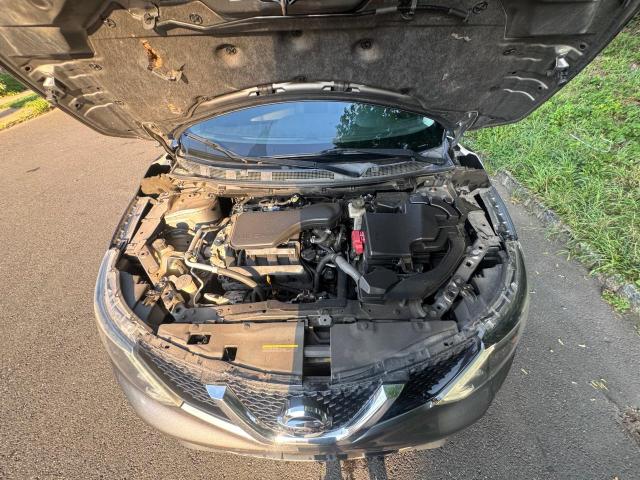  NISSAN ROGUE 2018 Серый