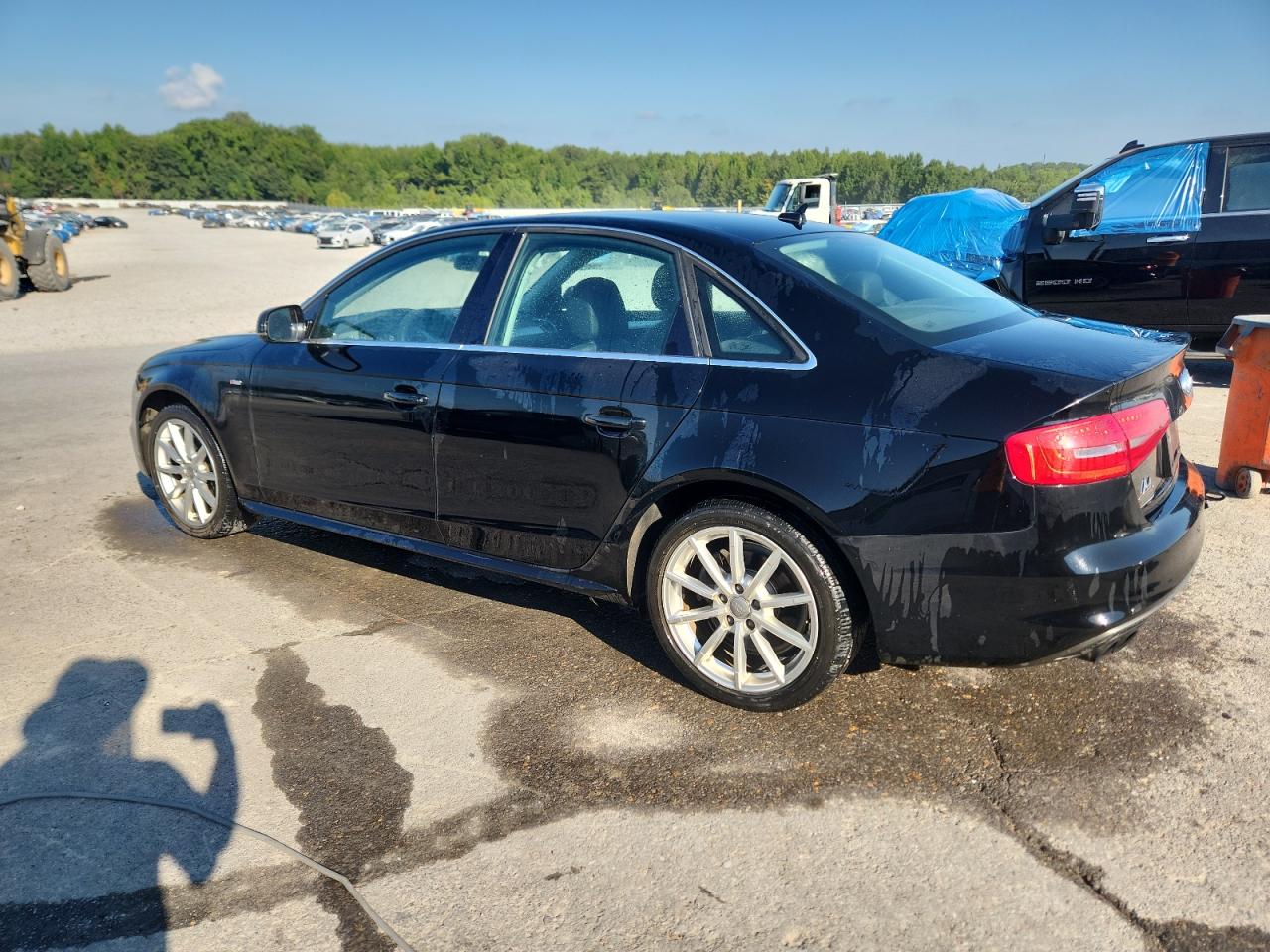 2015 Audi A4 Premium VIN: WAUAFAFL6FN029330 Lot: 66072815